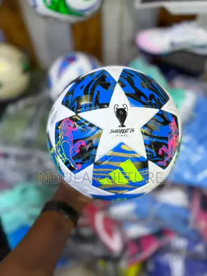 Uefa Champions League Soccer Balls( Tubeless)