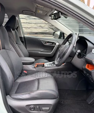 Toyota RAV4 Adventure AWD 2020 Ivory