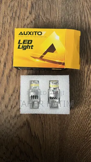 T20 LED Auxito Reverse Bulbs