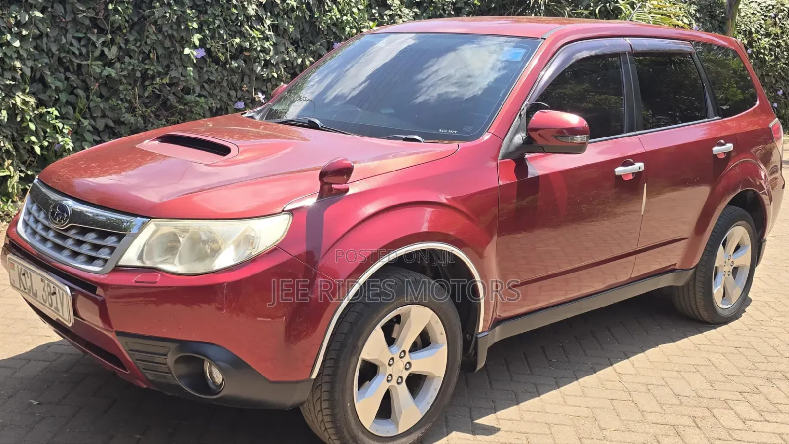 Subaru Forester 2011 Maroon
