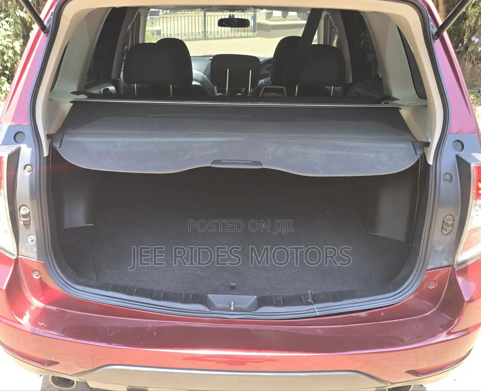Subaru Forester 2011 Maroon