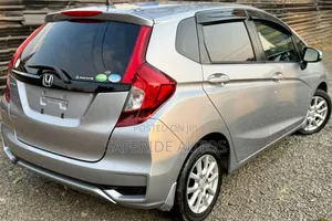 Honda Fit 2019 Silver
