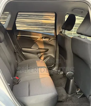 Honda Fit 2019 Silver