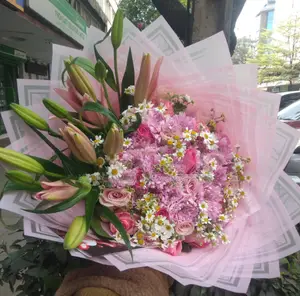 Anniversary Flowers Nairobi – Romantic Bouquet With Lilies Delivery