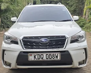 Subaru Forester 2017 Off white