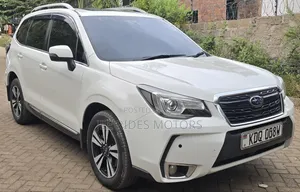 Subaru Forester 2017 Off white