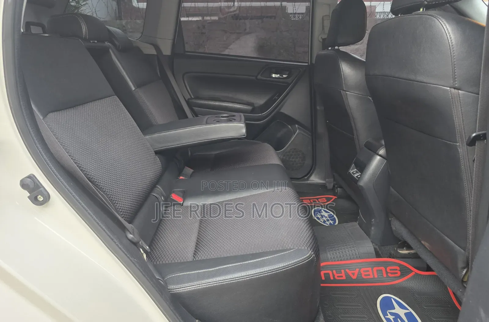 Subaru Forester 2017 Off white