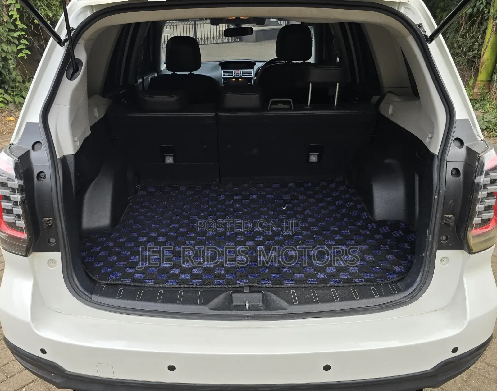 Subaru Forester 2017 Off white