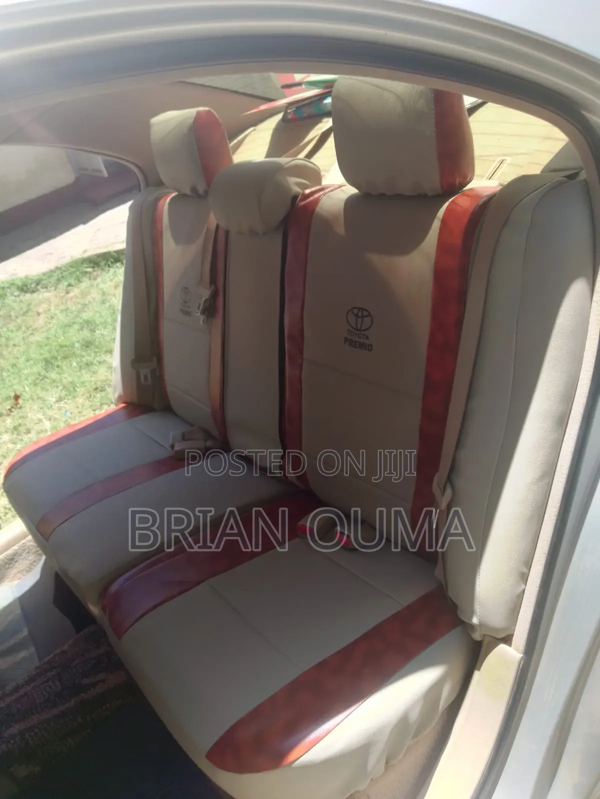 Toyota Premio Seat Covers – Custom Made