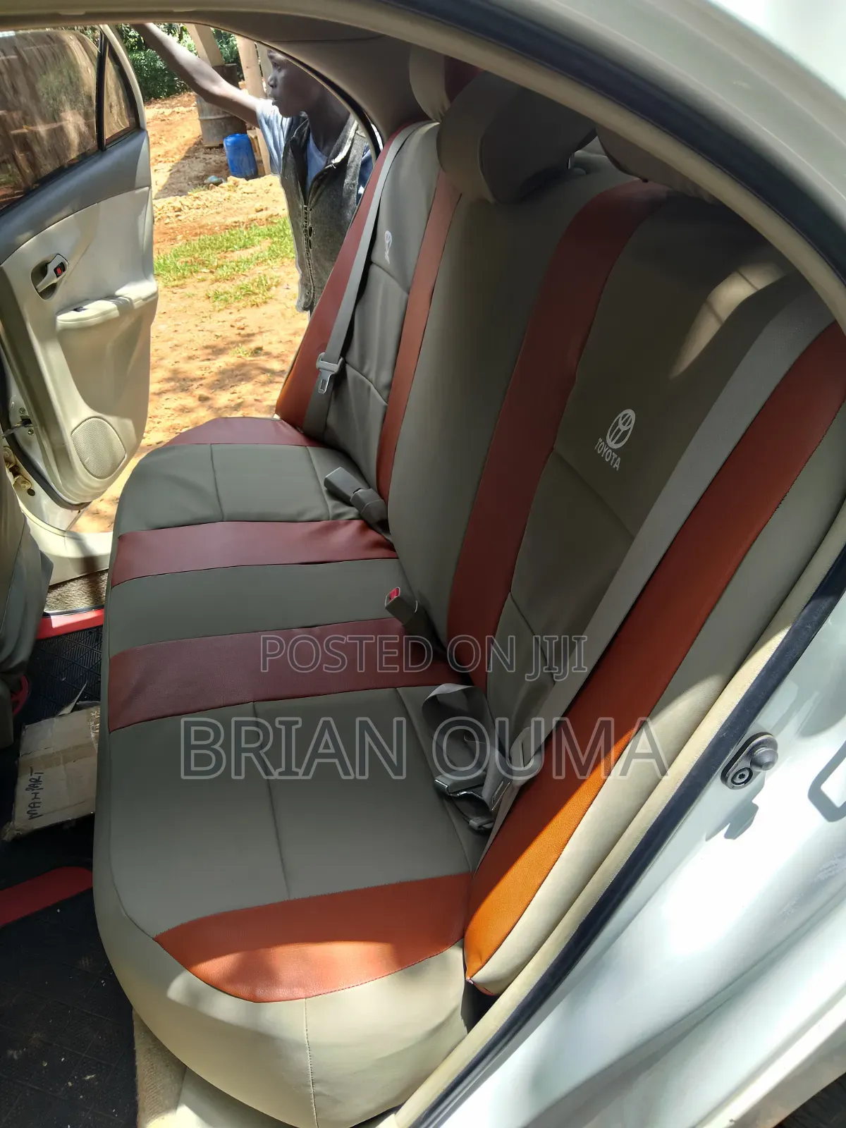 Toyota Premio Seat Covers – Multiple Designs 