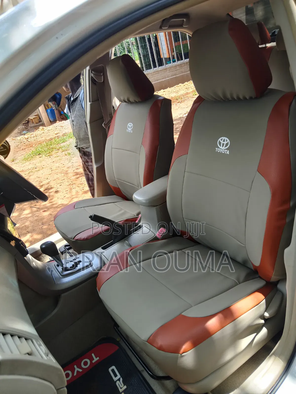 Toyota Premio Seat Covers – Multiple Designs 