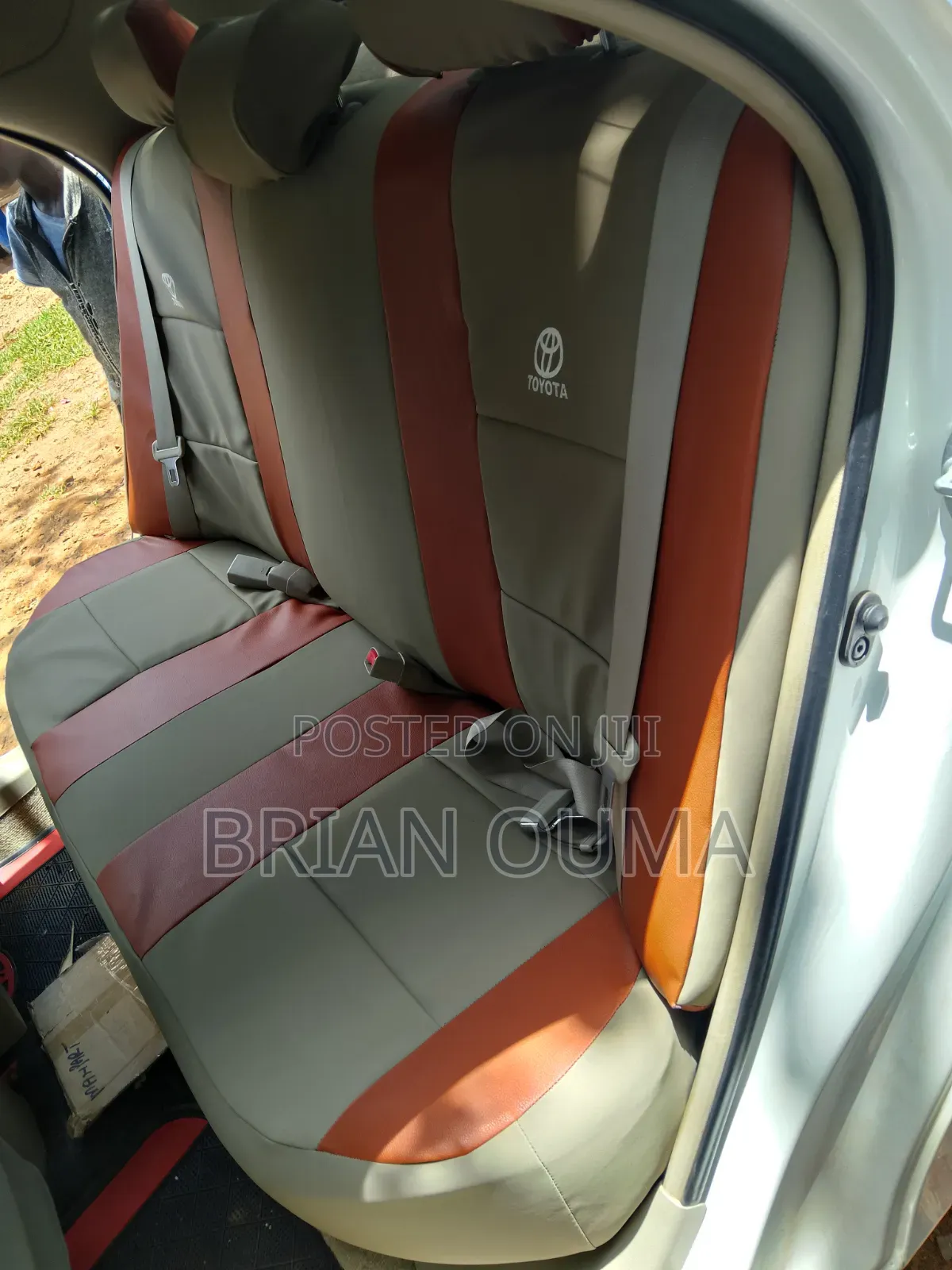 Toyota Premio Seat Covers – Multiple Designs 