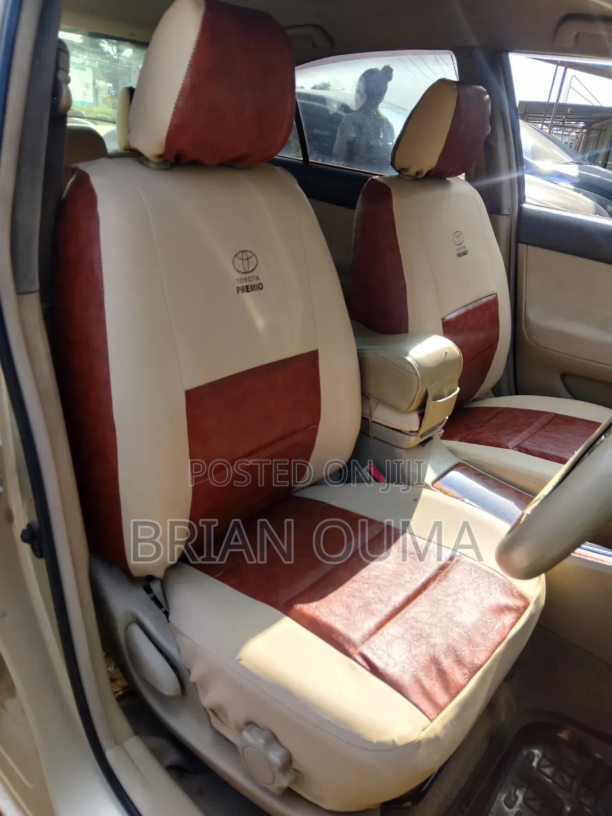Toyota Premio Seat Covers – Made to Order 