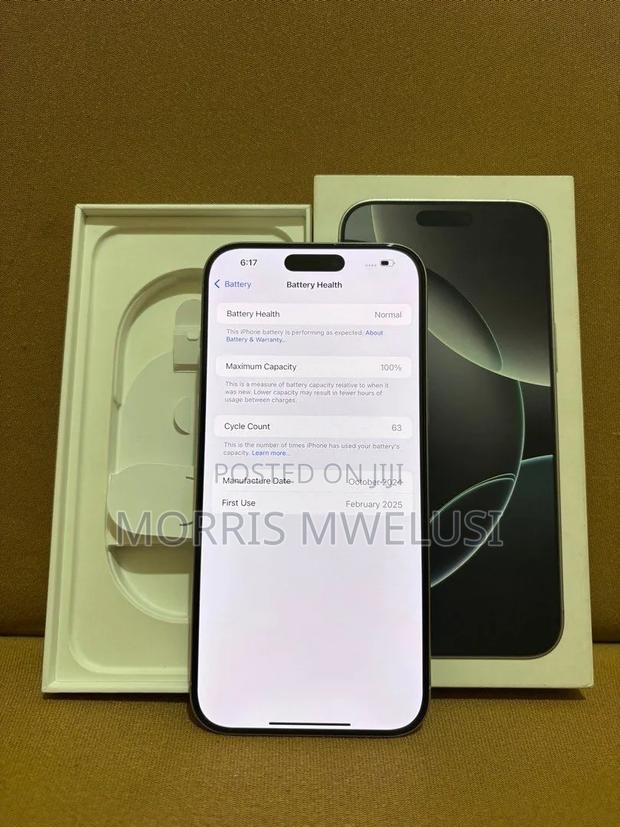 Apple iPhone 16 Pro Max 256 GB White - thumbnail 2