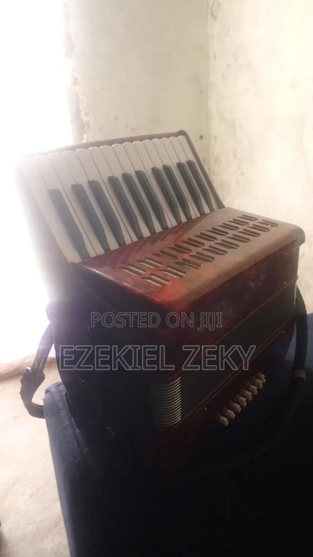 Selling Accordion
