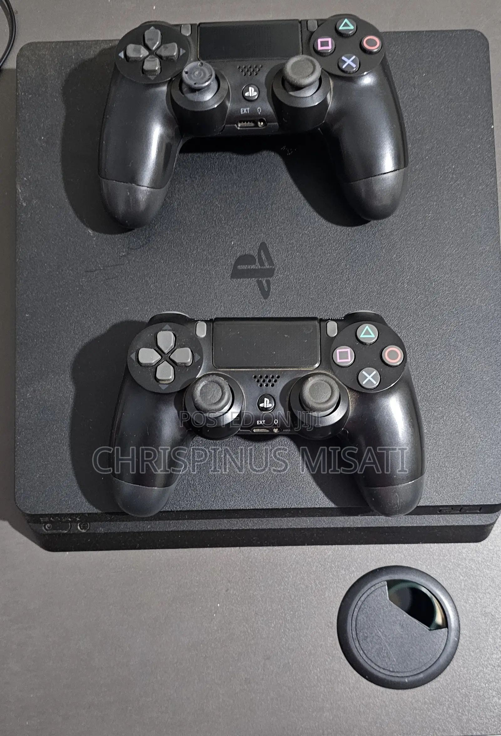 Play Station 4
