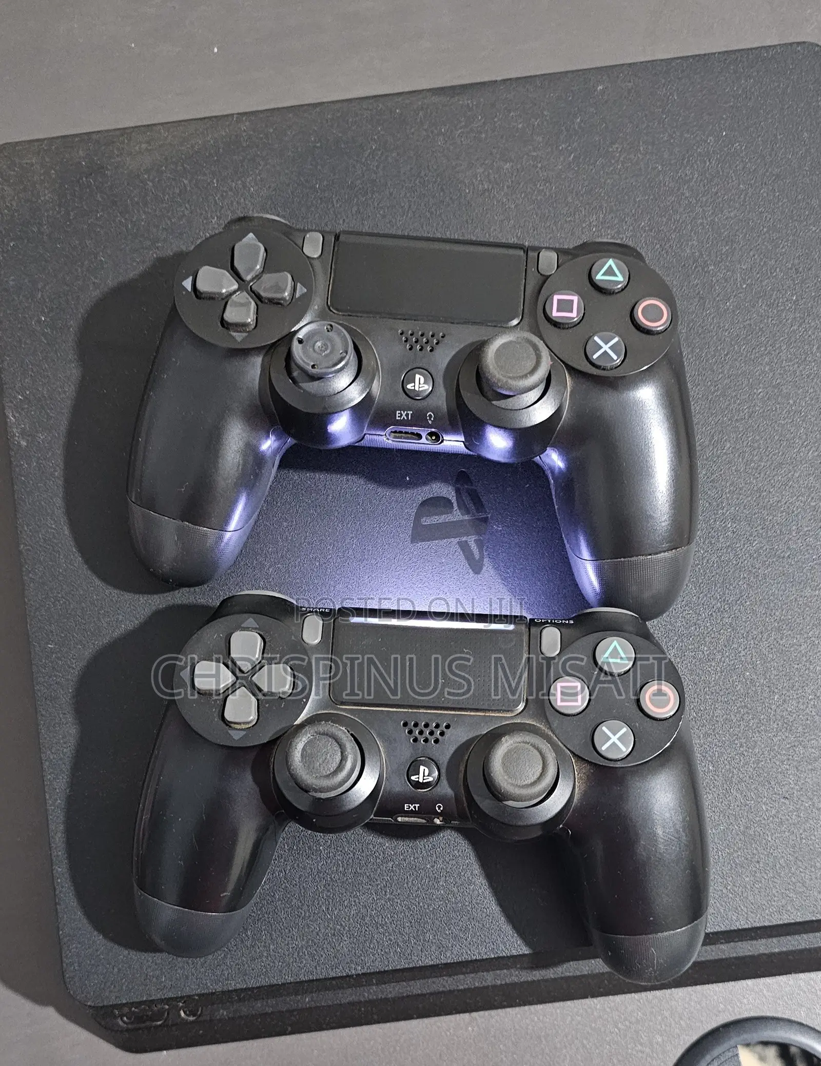 Play Station 4