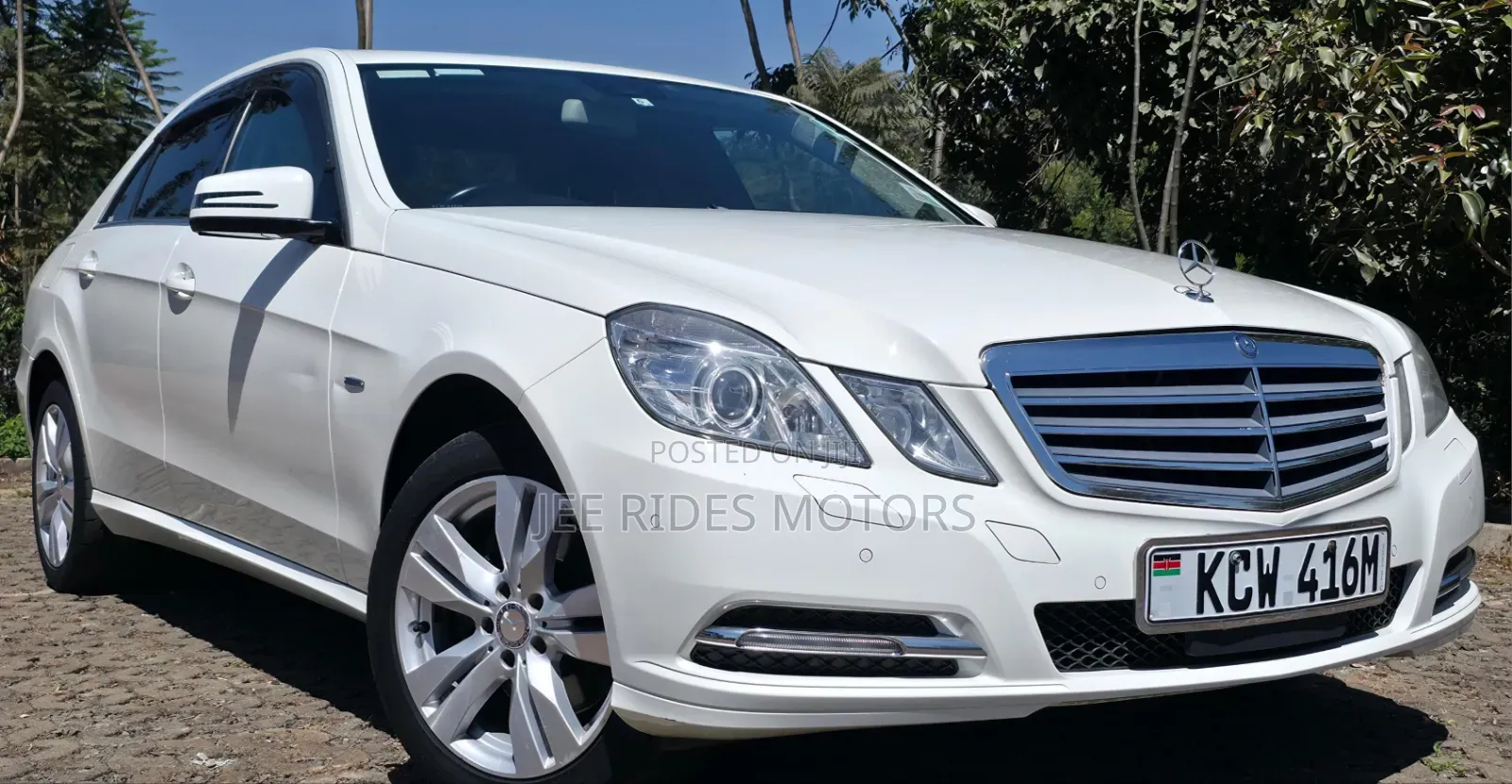 Mercedes-Benz E250 2012 Pearl