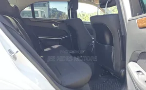 Mercedes-Benz E250 2012 Pearl