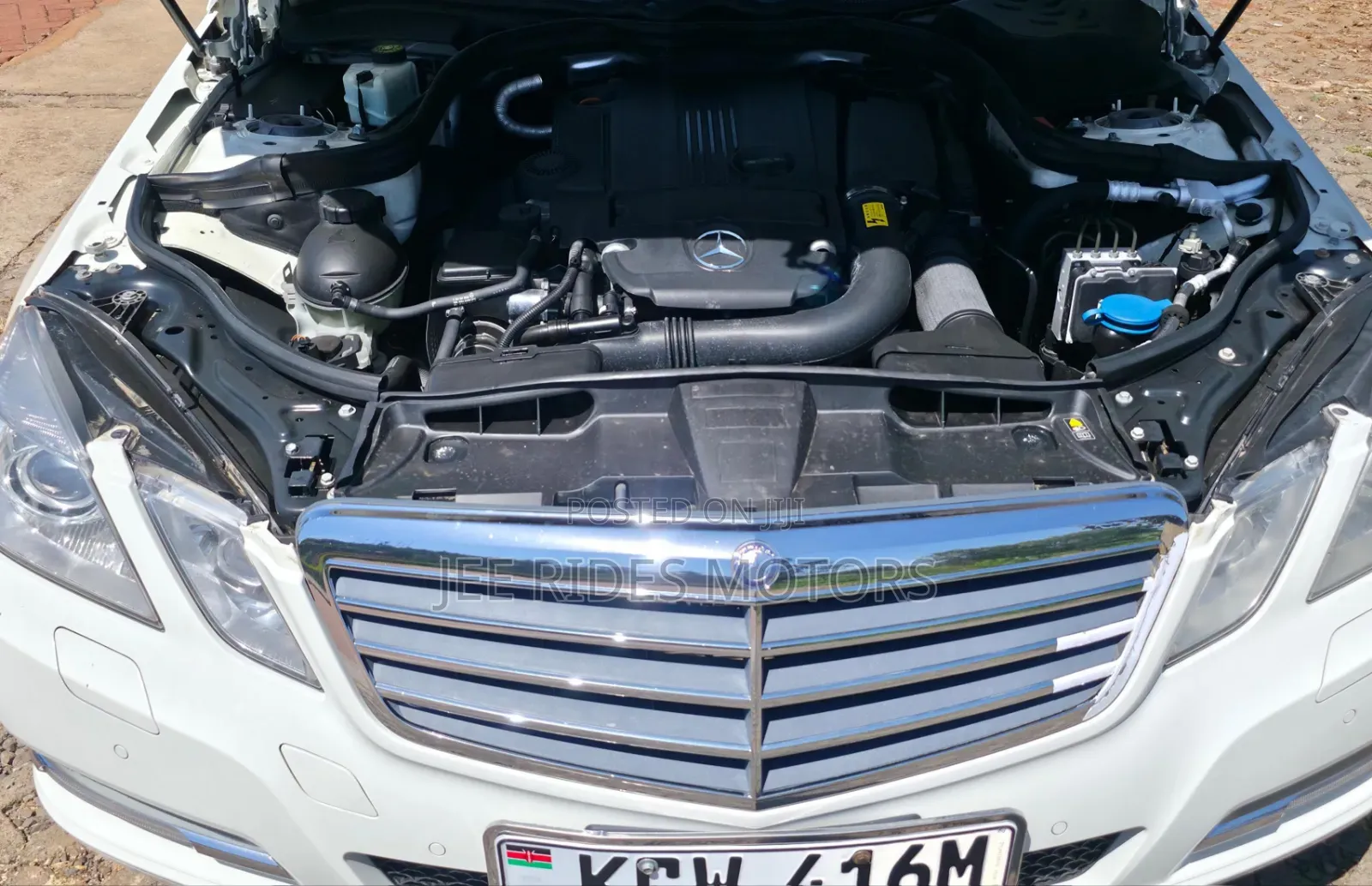Mercedes-Benz E250 2012 Pearl