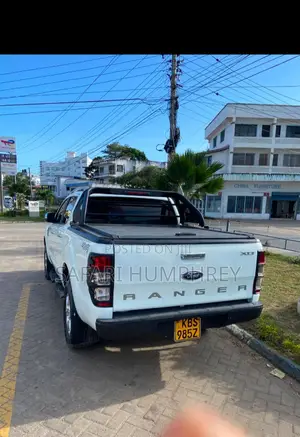 Ford Ranger Wildtrak 2012 White