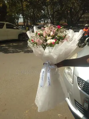 Bespoke Luxury Flower Bouquets Nairobi – Premium Fresh Flowers Gifts