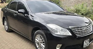 Toyota Crown 2010 Matt Black