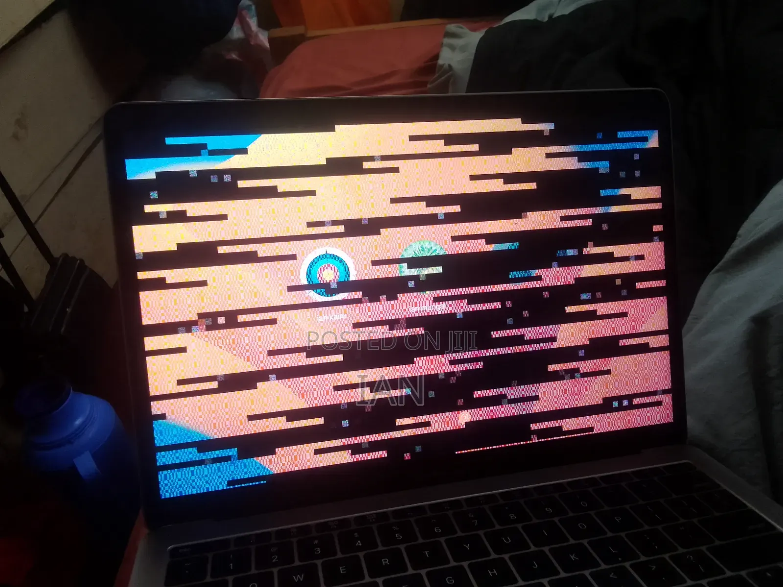 Laptop Apple MacBook Pro 2017 16GB Intel Core i7 SSD 256GB