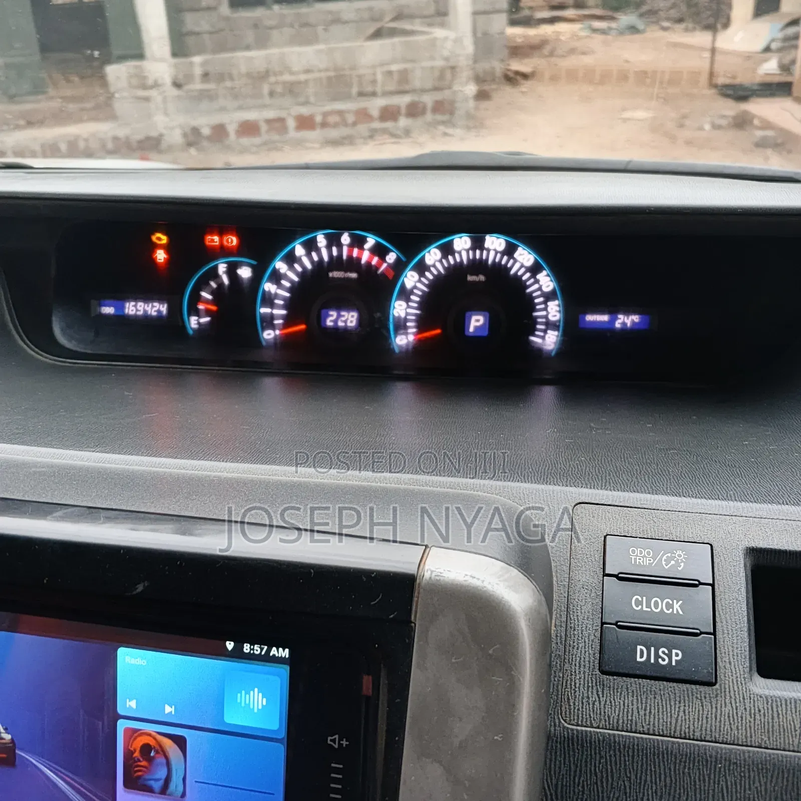 Toyota Voxy 2010 Gray