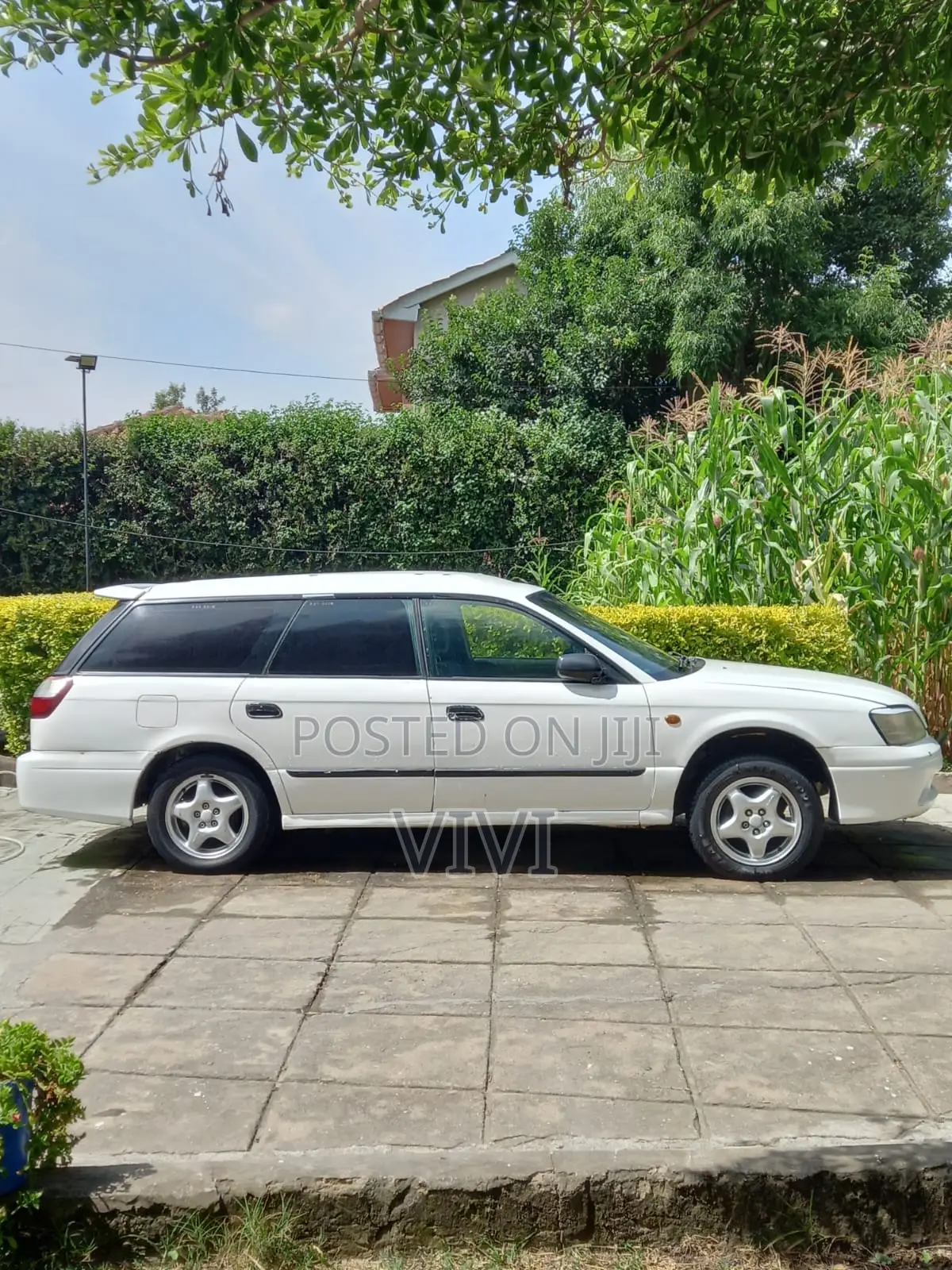 Subaru Legacy 2.5 Automatic 1999 White