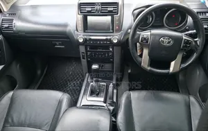 Toyota Land Cruiser Prado 2012 Silver