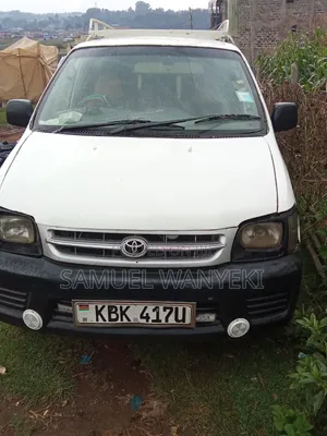 Toyota TownAce 2001 White