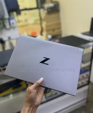 Laptop HP ZBook Firefly G8 16GB Intel Core i7 SSD 512GB