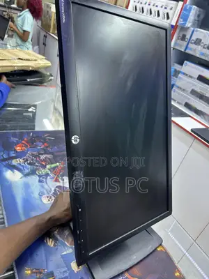 HP 24” With Adjustable Stand