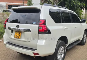 Toyota Land Cruiser Prado 2018 Pearl