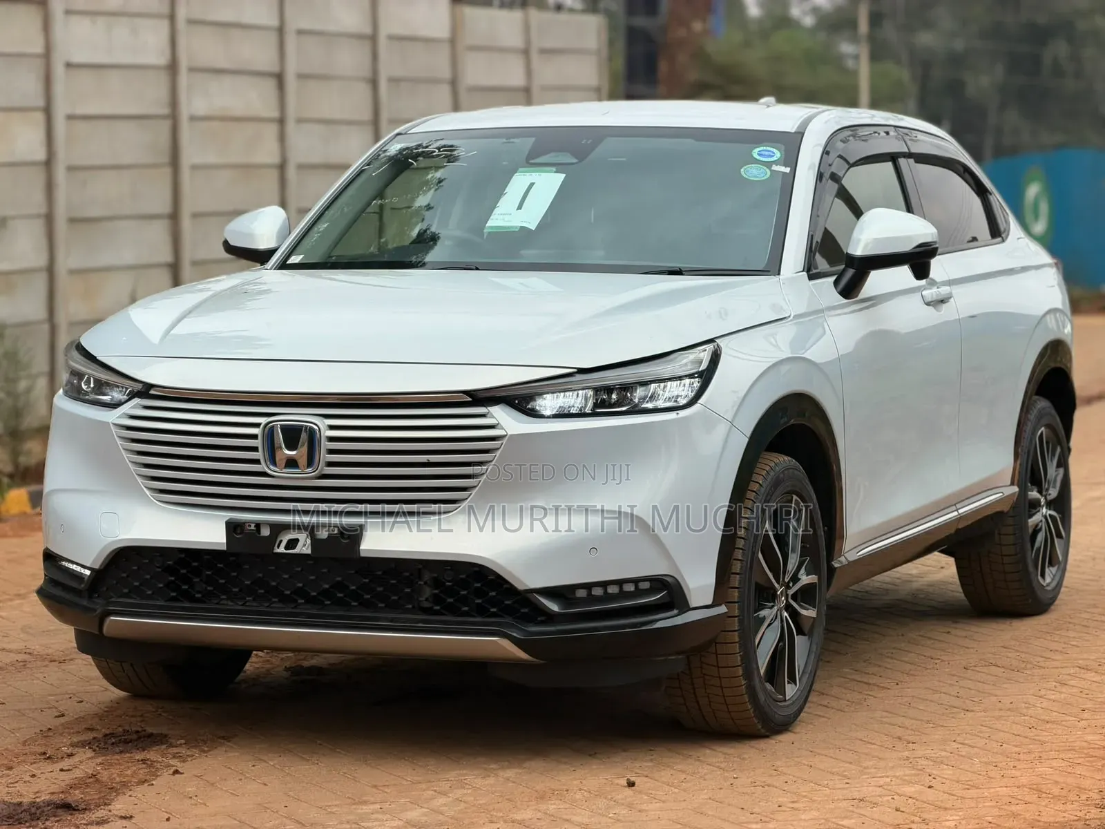 Honda Vezel 2021 Off white
