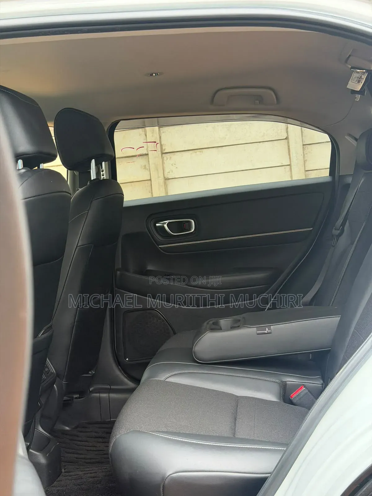 Honda Vezel 2021 Off white