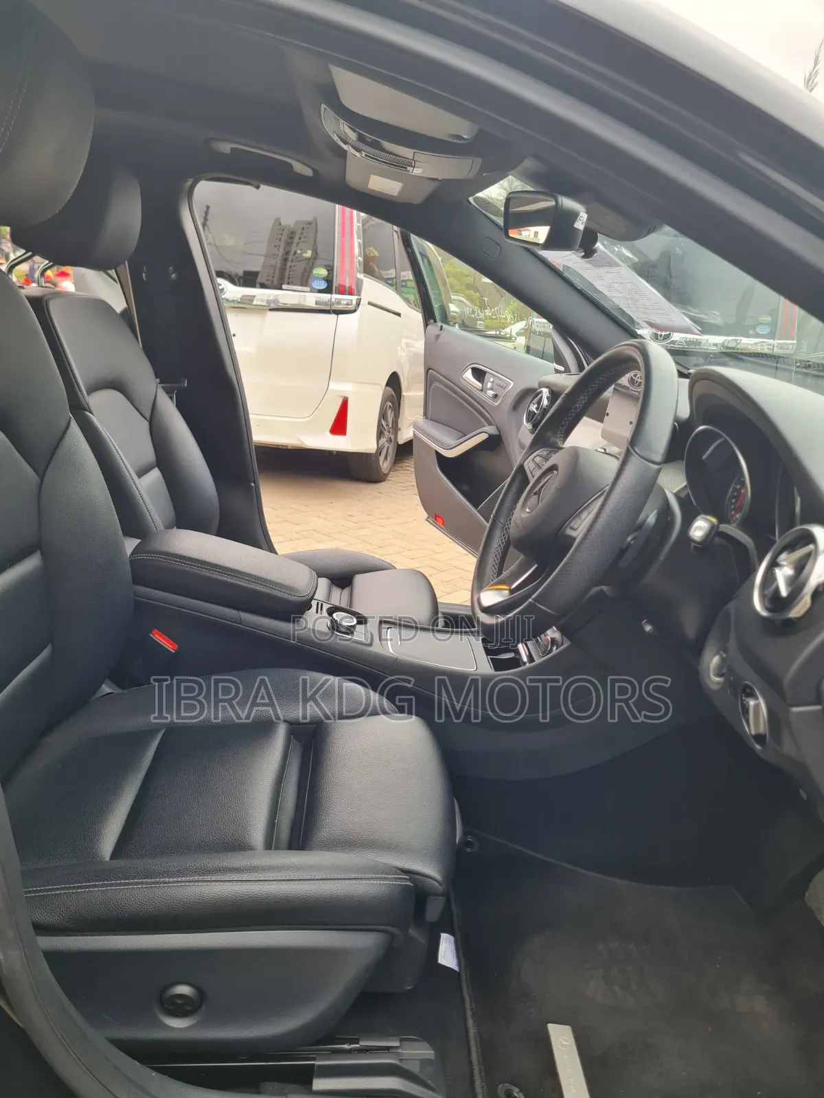 Mercedes-Benz GLA-Class 2019 Black