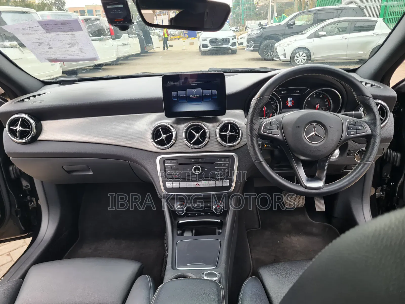 Mercedes-Benz GLA-Class 2019 Black