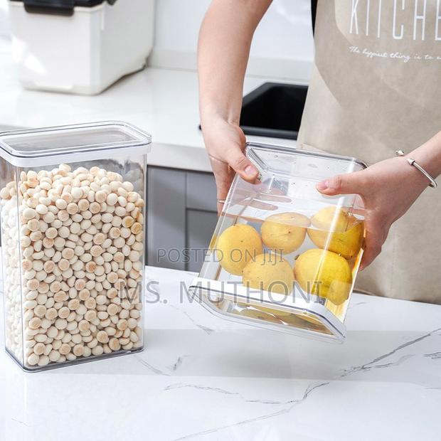 Kitchen Food Storage Jars (2400 Ml / 3400 Ml)