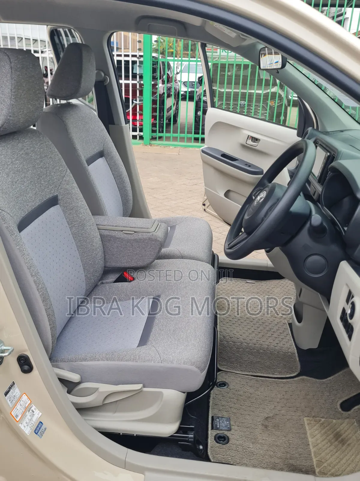 Toyota Passo 2019 Beige