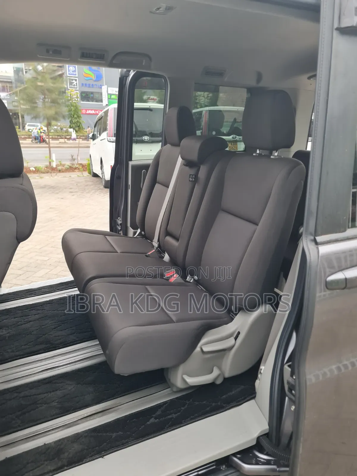 Honda Stepwgn 2019 Gray
