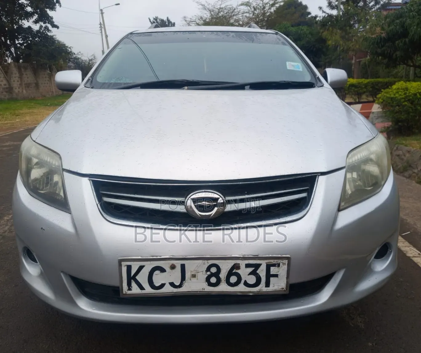 Toyota Corolla Fielder 2009 Silver