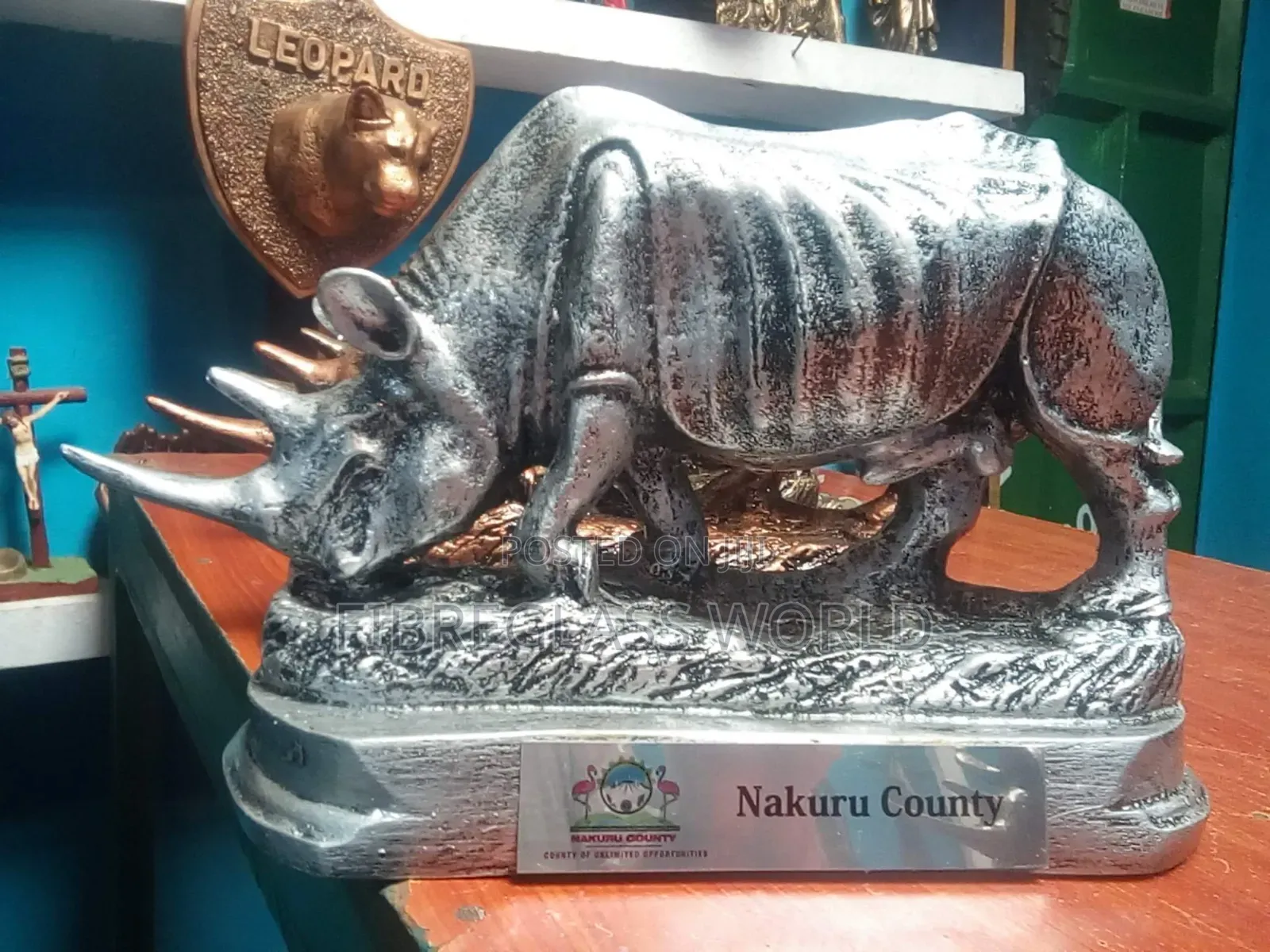 Rhino Sculptures for Awards,gifts Decoration