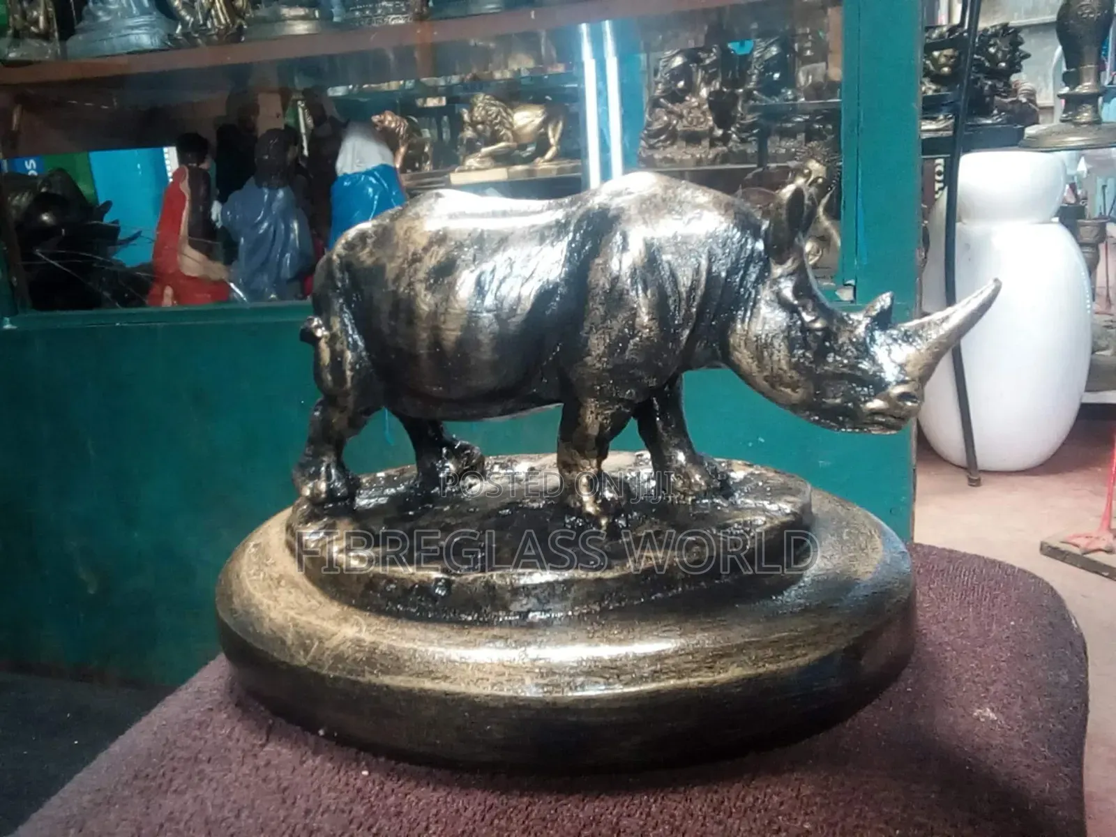 Rhino Sculptures for Awards,gifts Decoration