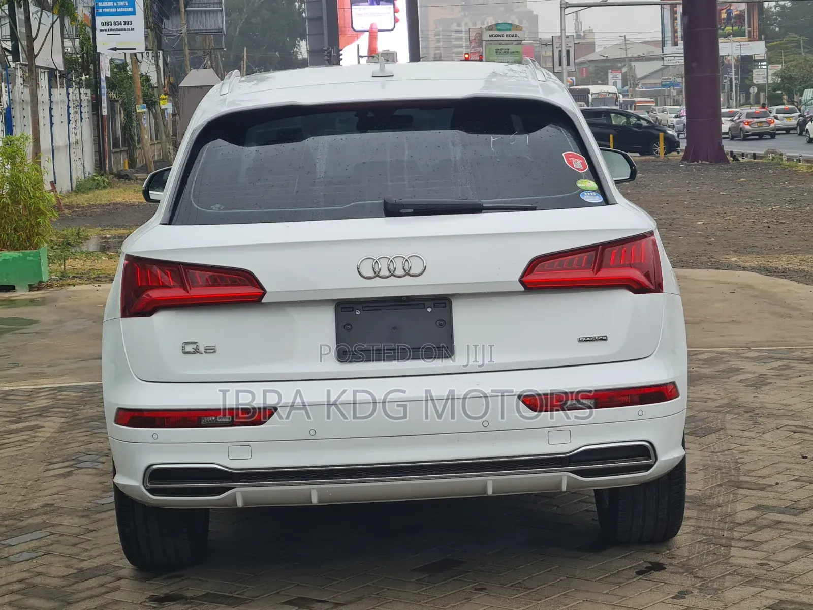 Audi Q5 2.0T Premium AWD quattro 2019 White