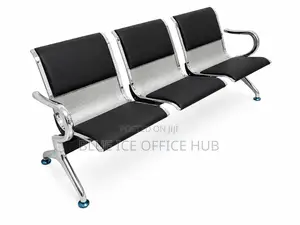 3-Seater Airport Waiting Bench With Black Seats Chrome Frame