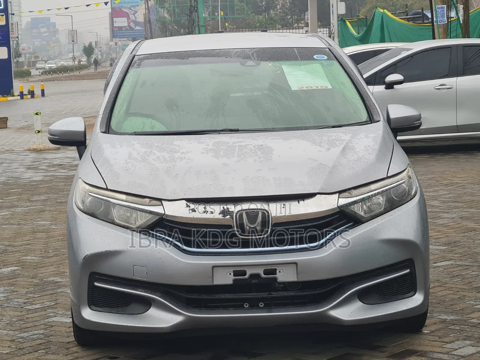 Honda Fit Shuttle 2019 Silver