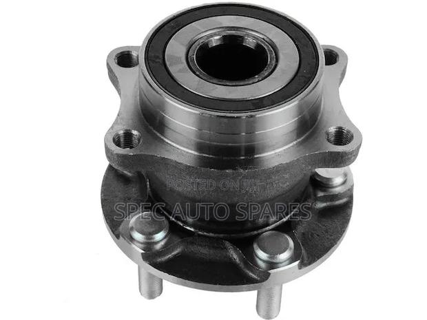 Rear Complete Hub Land Cruiser 79