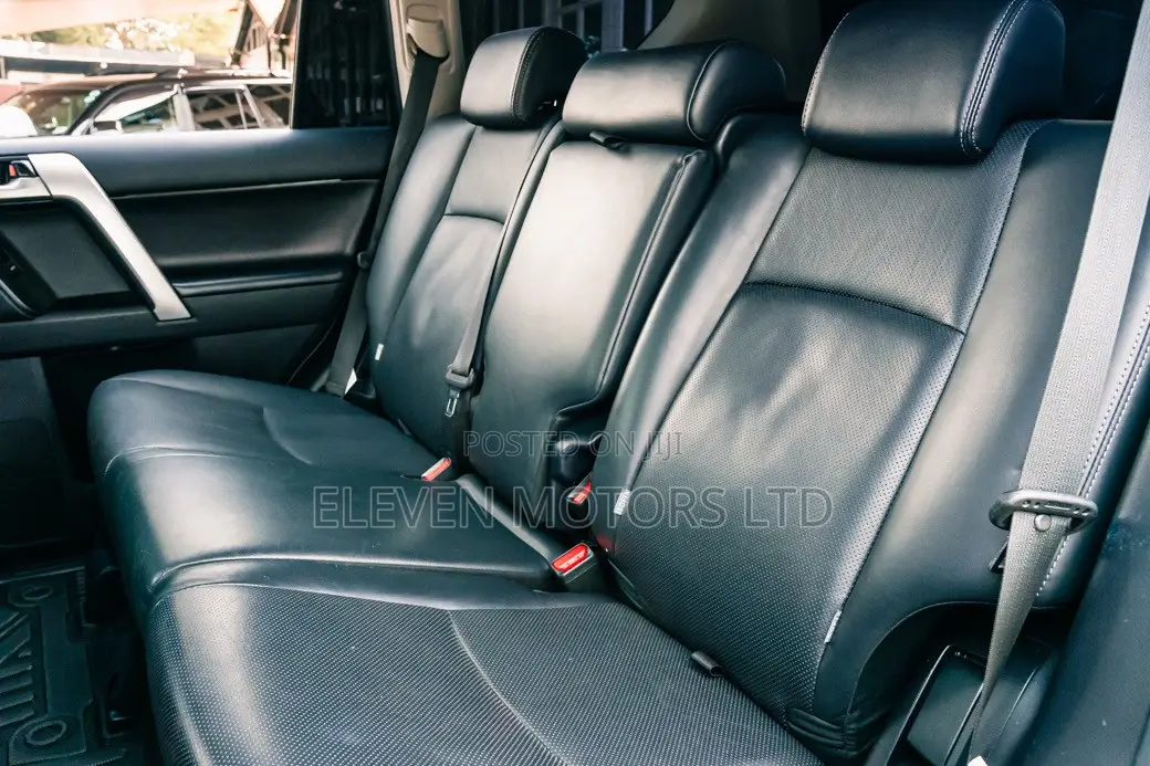 Toyota Land Cruiser Prado 2020 Black